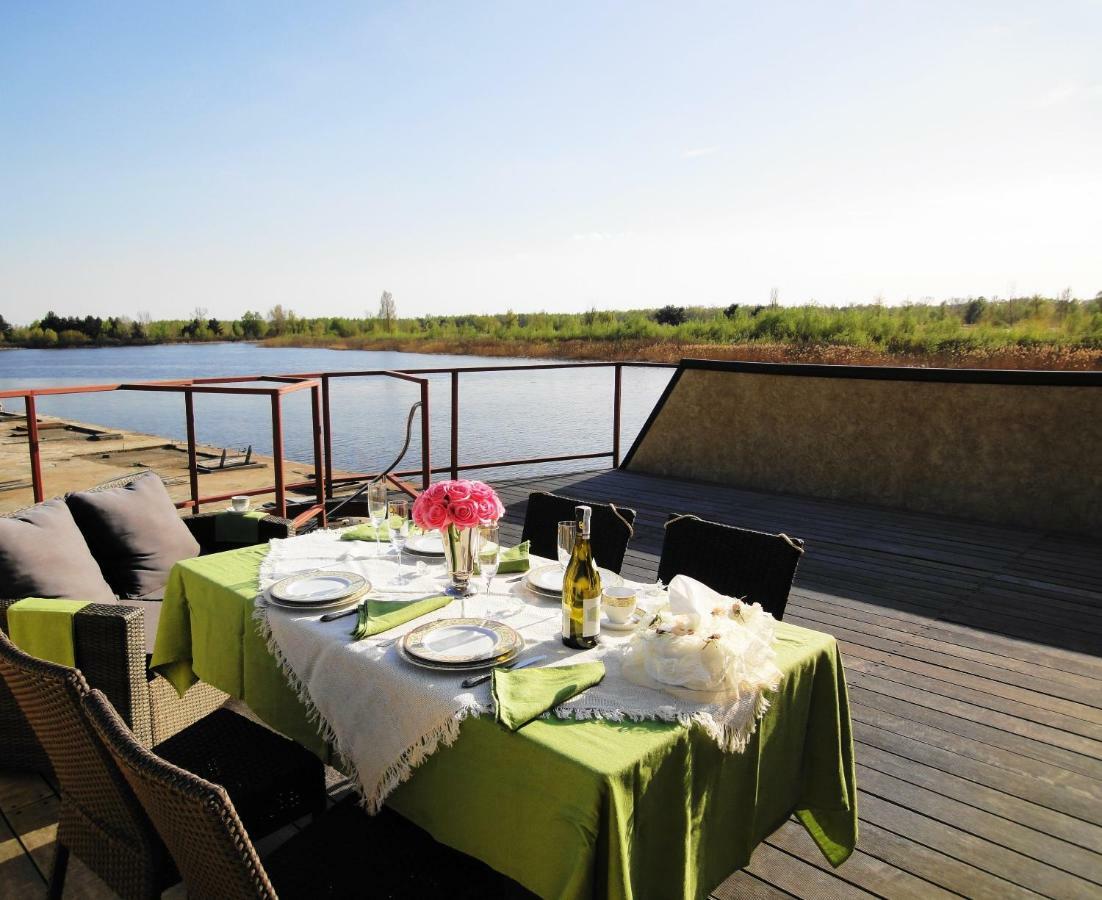 On The River Vishenki  Exterior photo